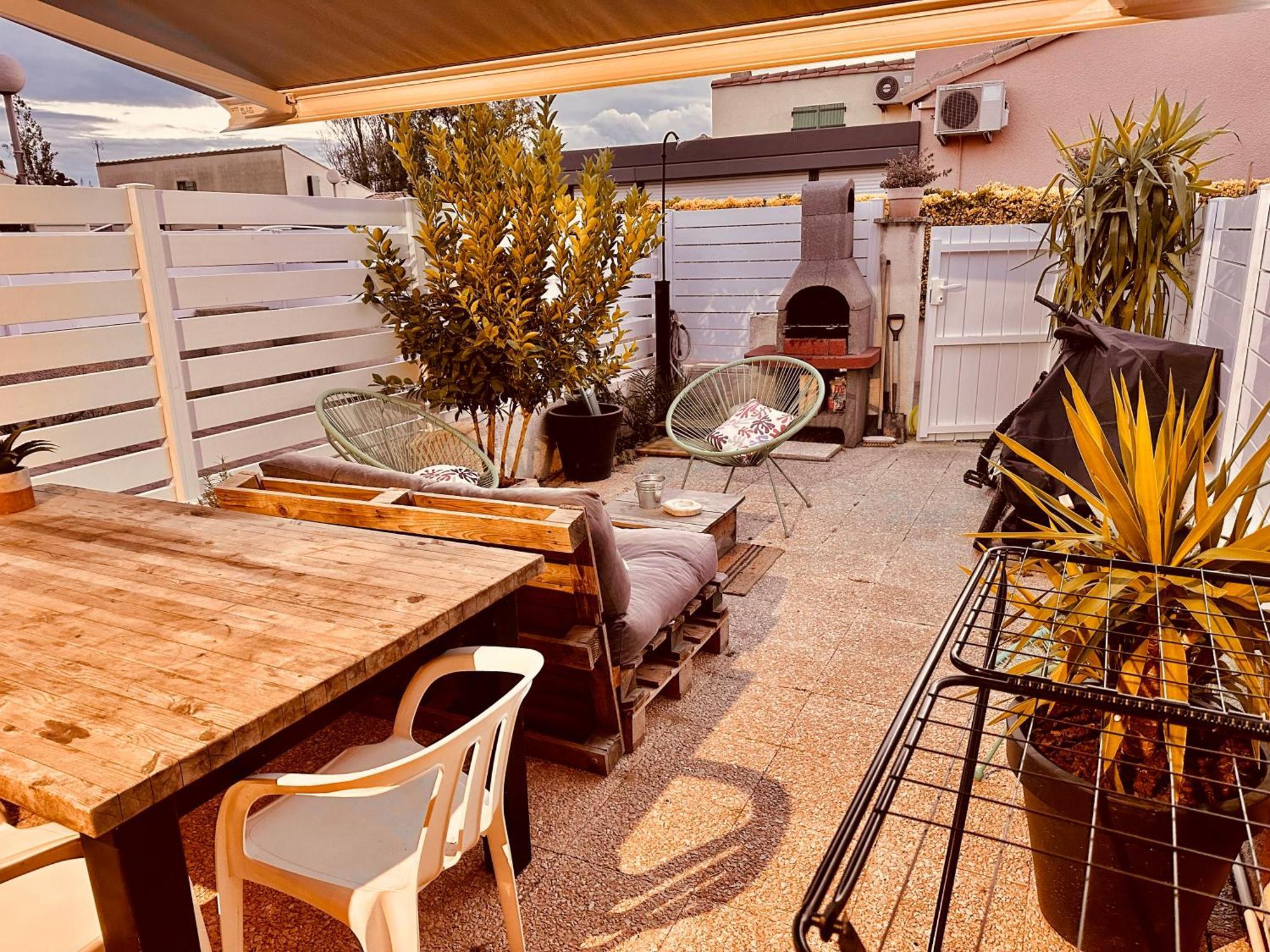 Residence Le Sunset Marseillan-Plage, Entre Mer Et Lagune De Thau, Etape Velo, Famille, Couple, Vrp, Toutou Admis, Jardin, Parking Prive Gratuit, Velos, Clim, Wifi Fibre Gratuite, Commodites, Plage Et Piste Cyclable A Proximite, 6 Couchages Nous Cont المظهر الخارجي الصورة
